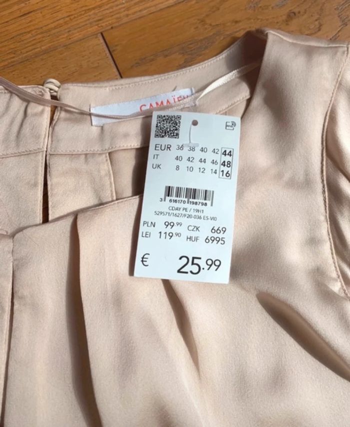 Top satin Camaïeu taille 42/44 - photo numéro 4