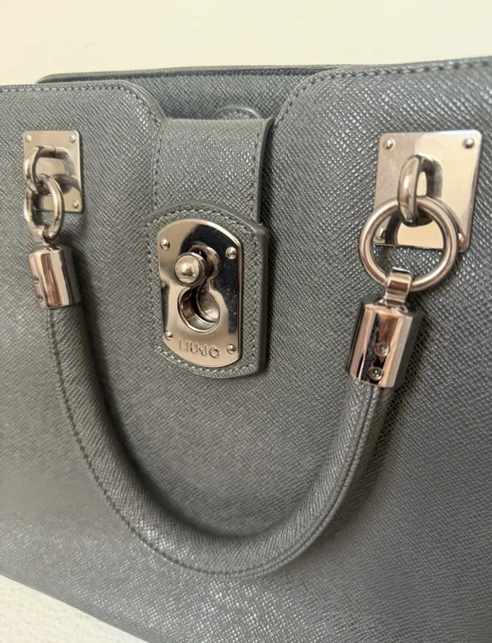 Sac à main Liu Jo gris irisé – Excellent état - photo numéro 6