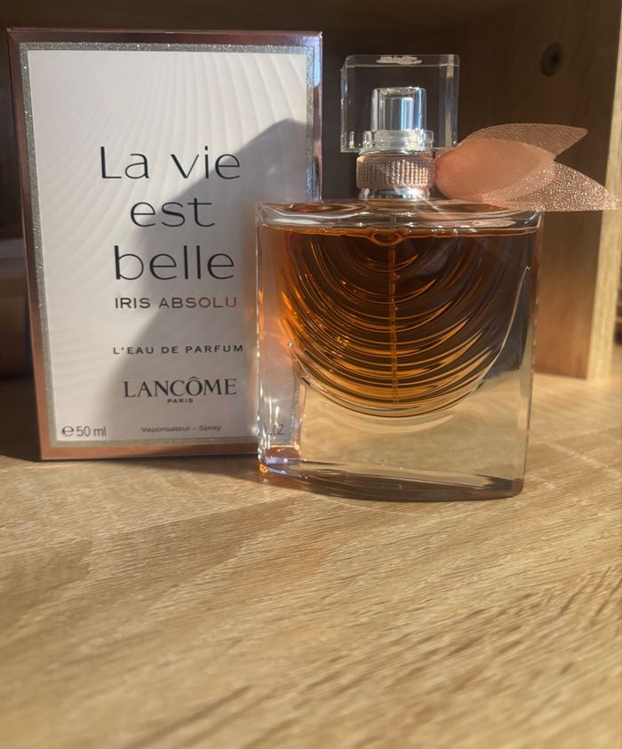 Lancôme – La Vie est Belle Iris Absolu – Eau de Parfum 50 ml - photo numéro 2