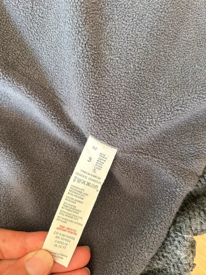Magnifique gilet épais catimini taille 3 ans - photo numéro 9