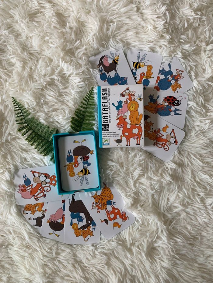 Jeu familial de bataille et rapidité Djeco Bataflash