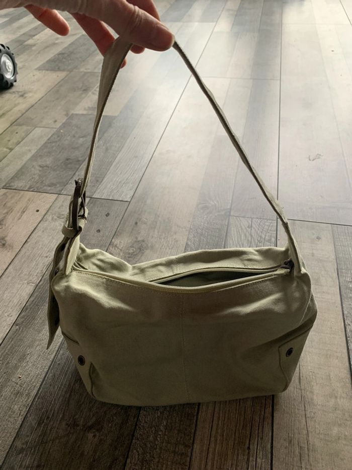 Petit sac à main . - photo numéro 3