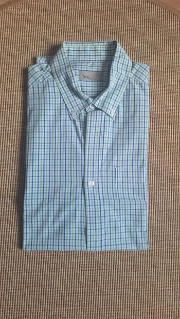 Jolie chemise à carreaux homme taille XL