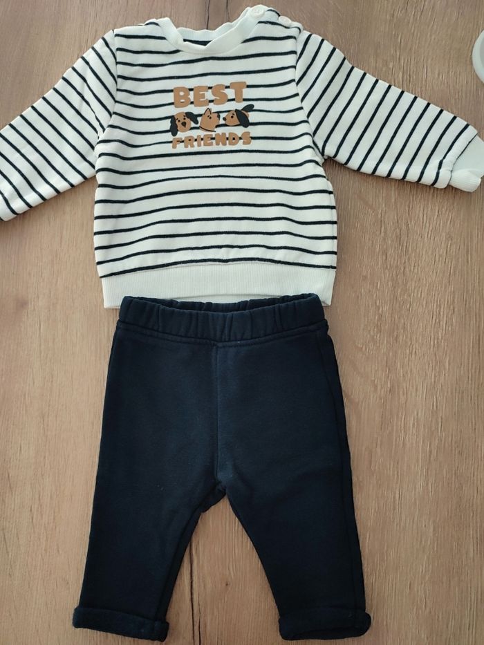 Ensemble sweat avec pantalon Kiabi bébé 3 mois