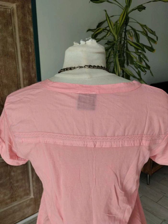 T-shirt rose - photo numéro 7