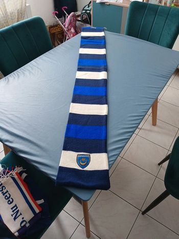 Écharpe foot portsmouth Angleterre england