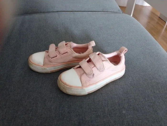 Baskets en toile - Taille 26 - photo numéro 2
