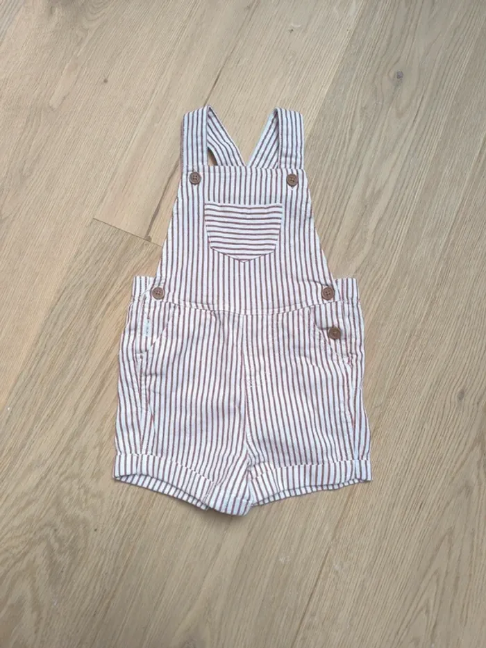 Salopette short tape à l'oeil
