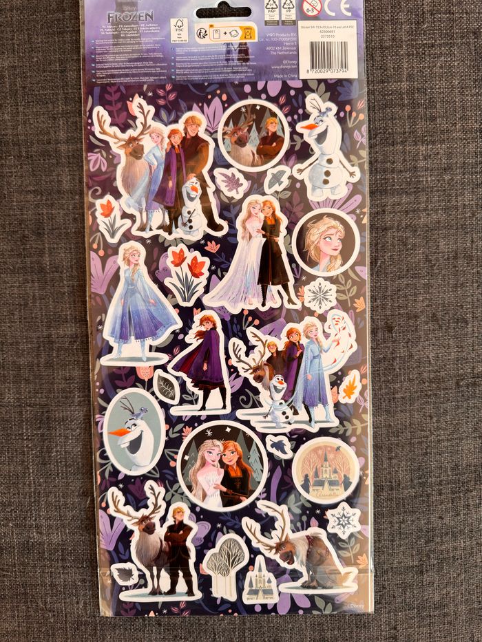 Gommettes La reine des neiges - photo numéro 2