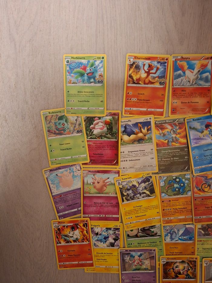 Lot 500 cartes pokemon tout types, états, années et séries - photo numéro 8