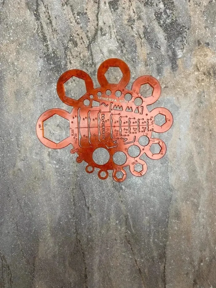 Minerva numéro 2