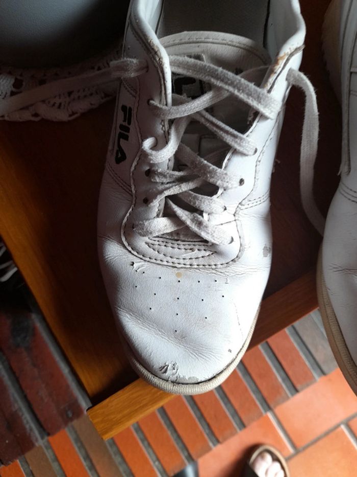 Baskets Fila blanc T39 - photo numéro 2