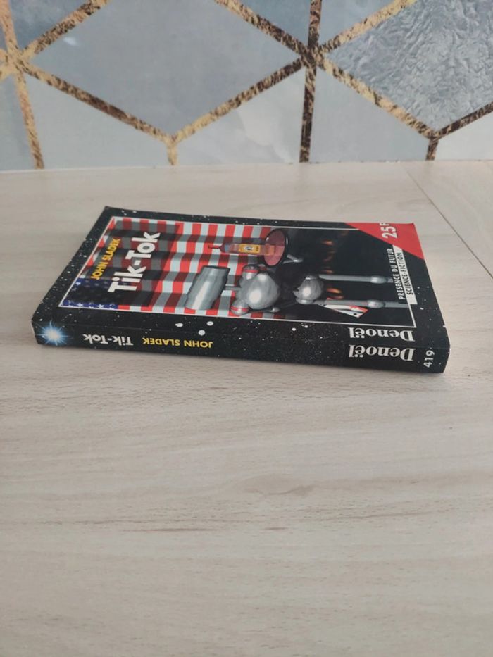 Livre poche science fiction Tiktok Sladek présence du futur - photo numéro 5