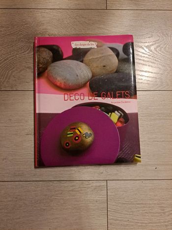 Livre Déco sur galets