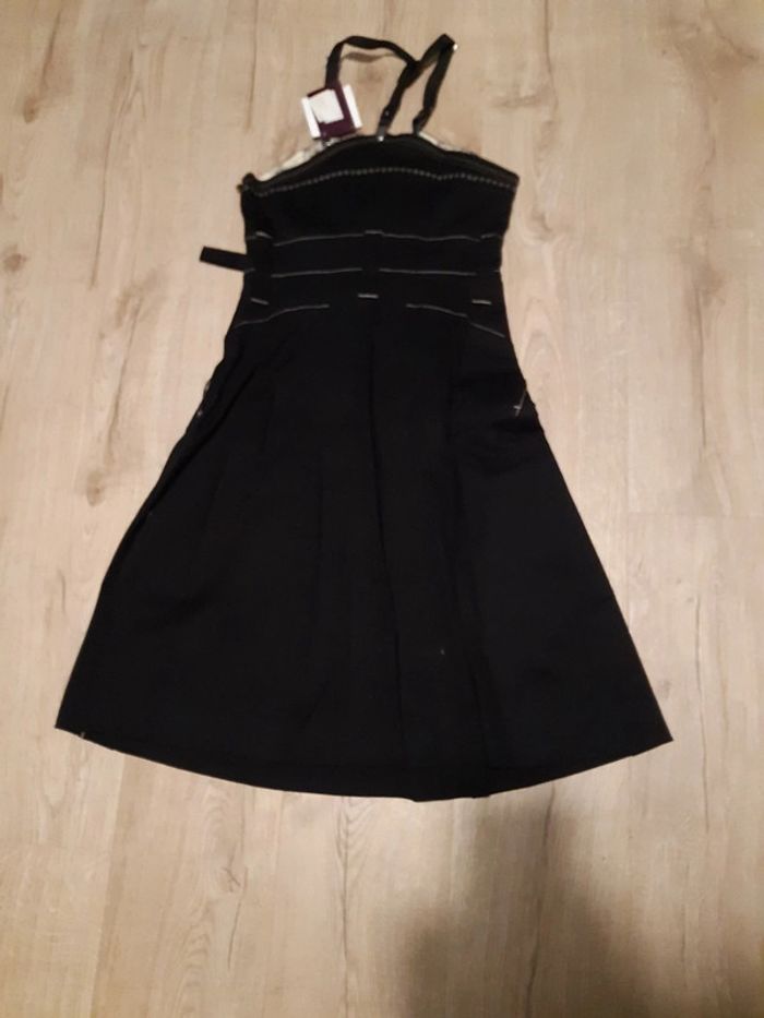Robe noire T36 NEUVE One step - photo numéro 3