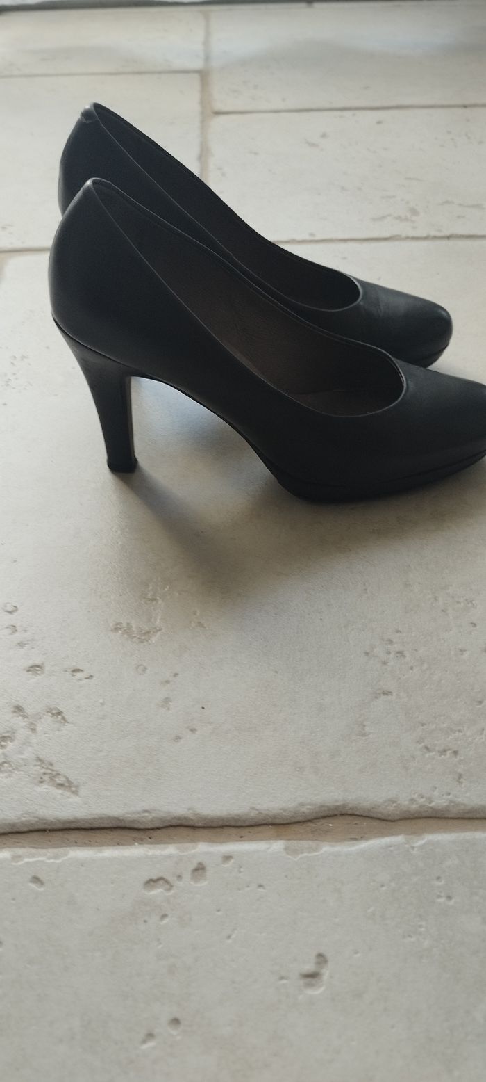 Escarpins cuir - photo numéro 3