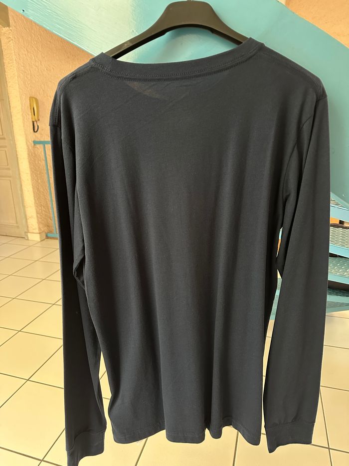 Sweat / T-shirt bleu marine à manches longues LEVI'S taille 16 ans NEUF avec étiquette - photo numéro 3