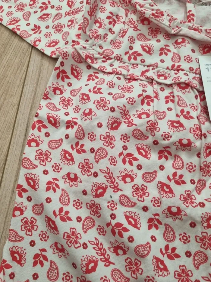 5 pyjamas 12mois - photo numéro 10