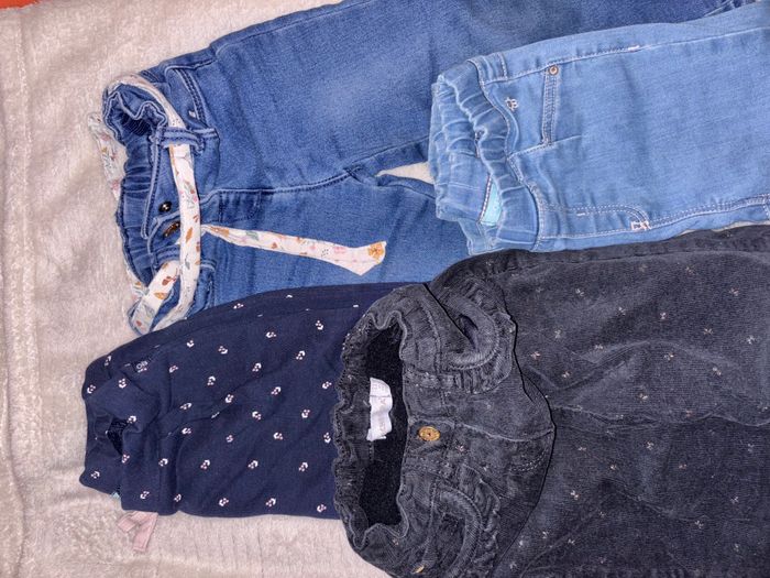 Lot Pantalon Fille 2 ans - photo numéro 3