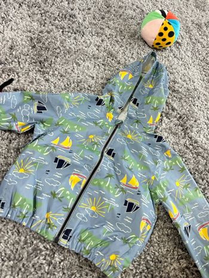 Veste imperméable petite bateau - en excellent état - photo numéro 2