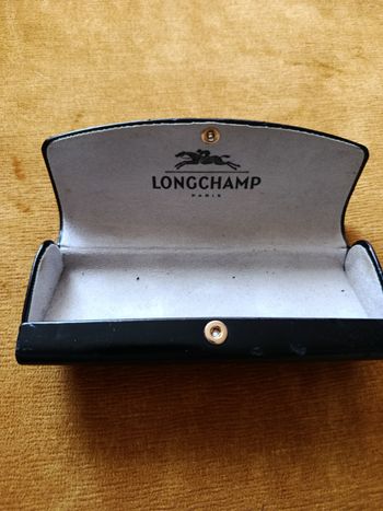 Étui lunettes Longchamp noir cuir vintage – Authentique, chic et pratique"