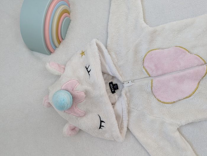 Combinaison en velours licorne - photo numéro 4