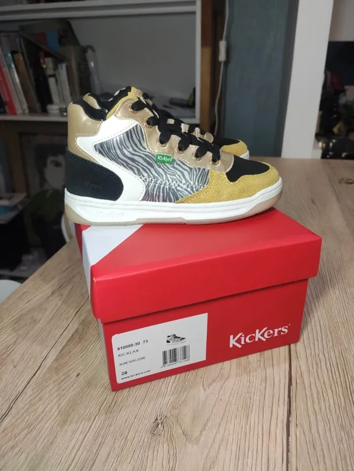 Basket chaussures cuir kickers neuves 28 - photo numéro 4