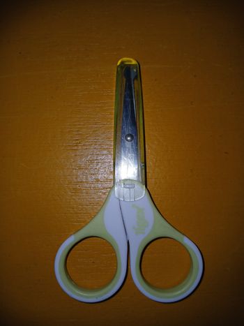 Ciseaux pour ongles des bébés