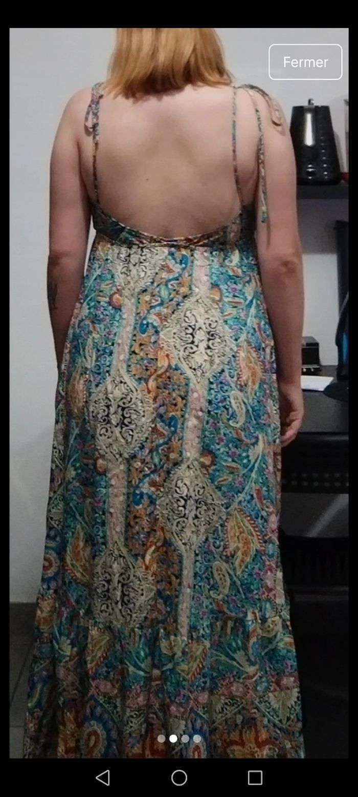 Robe longue dos nu - photo numéro 2