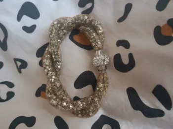 Bracelet strass neuf