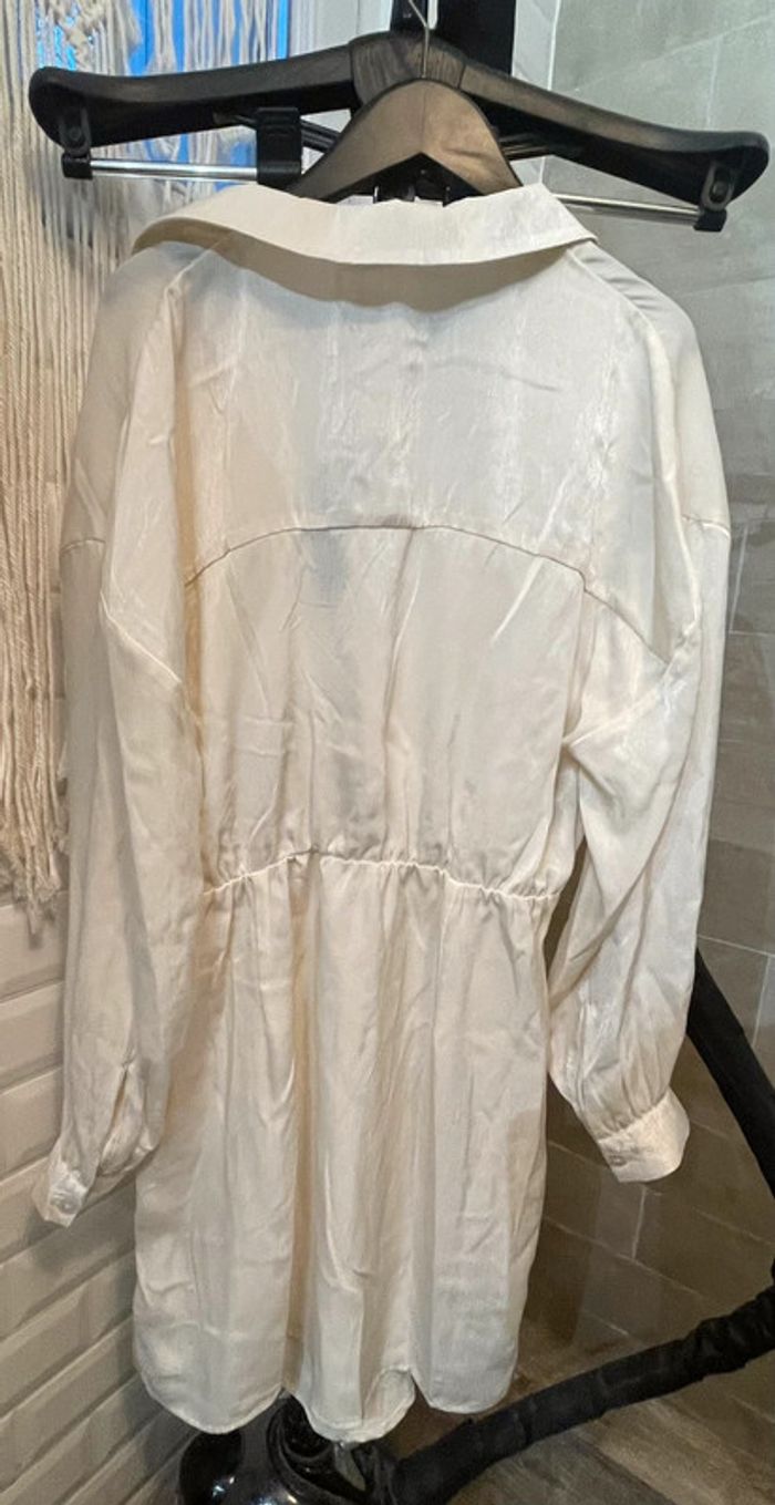 Robe satinée + Robe bretelle noire H&M - photo numéro 3