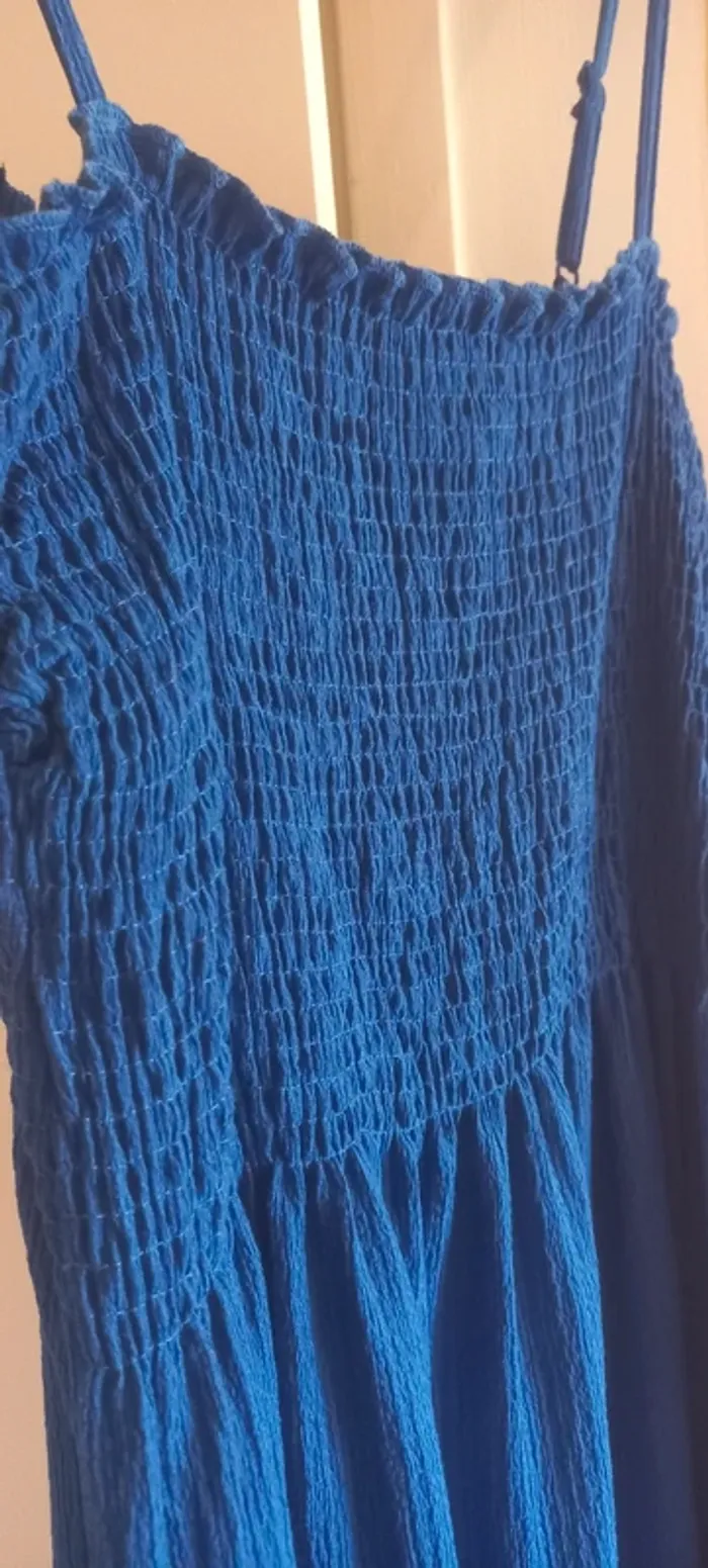 Robe bleu roi neuve - photo numéro 3