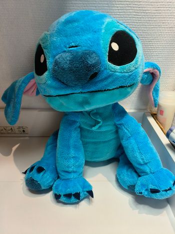 Peluche XL Stitch bleu Disney