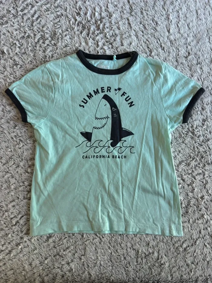 Lot 3 t-shirts 8 ans - photo numéro 2