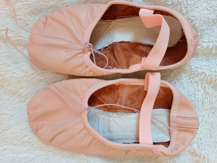 Chaussons de danse classique p34 - photo numéro 2