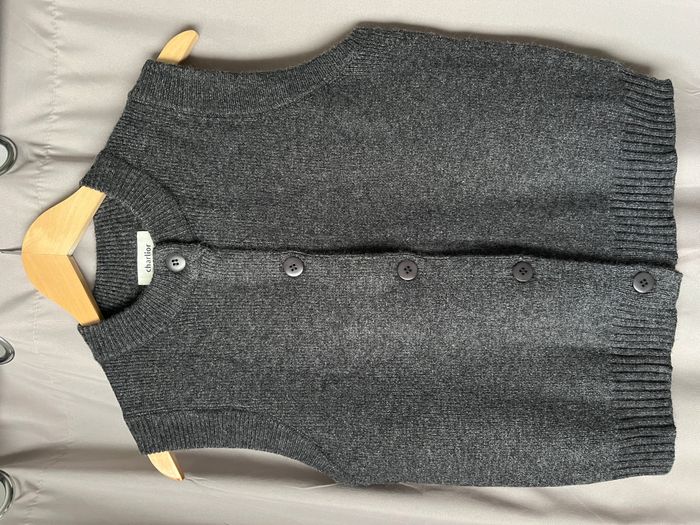 Deux gilets - photo numéro 2