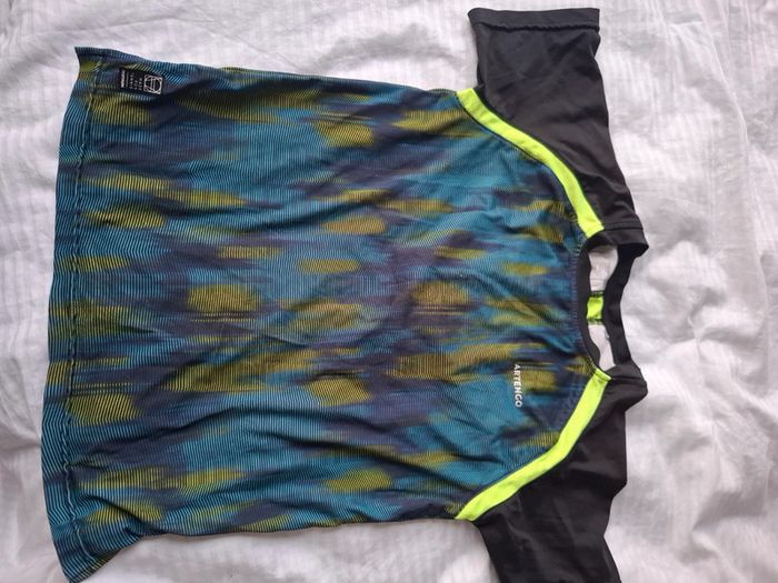 T-shirt enfant bleu marine tennis. 6 ans/116 cm. Artengo.