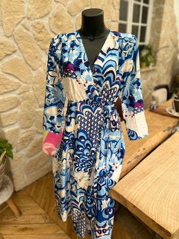 Robe satinée bleu et blanche longue bleu blanche taille M 38