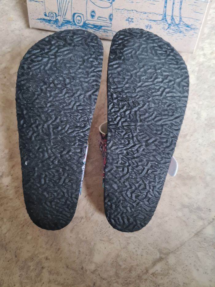 Tongs - photo numéro 5