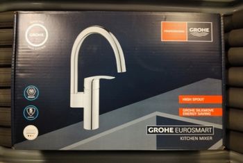 Mitigeur évier eurosmart Bec tube pivotant