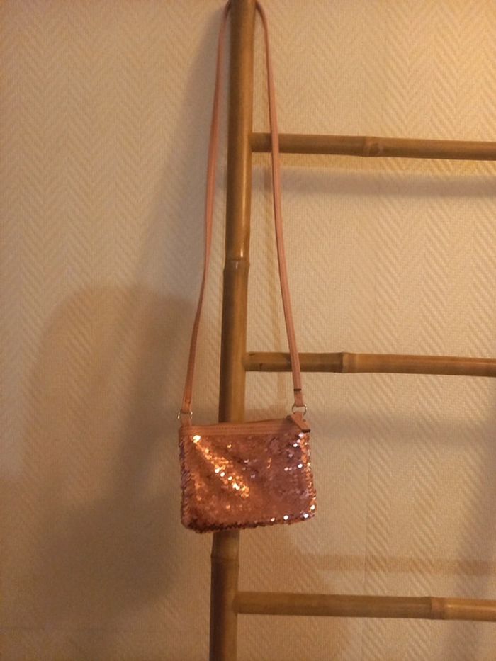 Sac rose enfant a sequin rose qui change de couleur