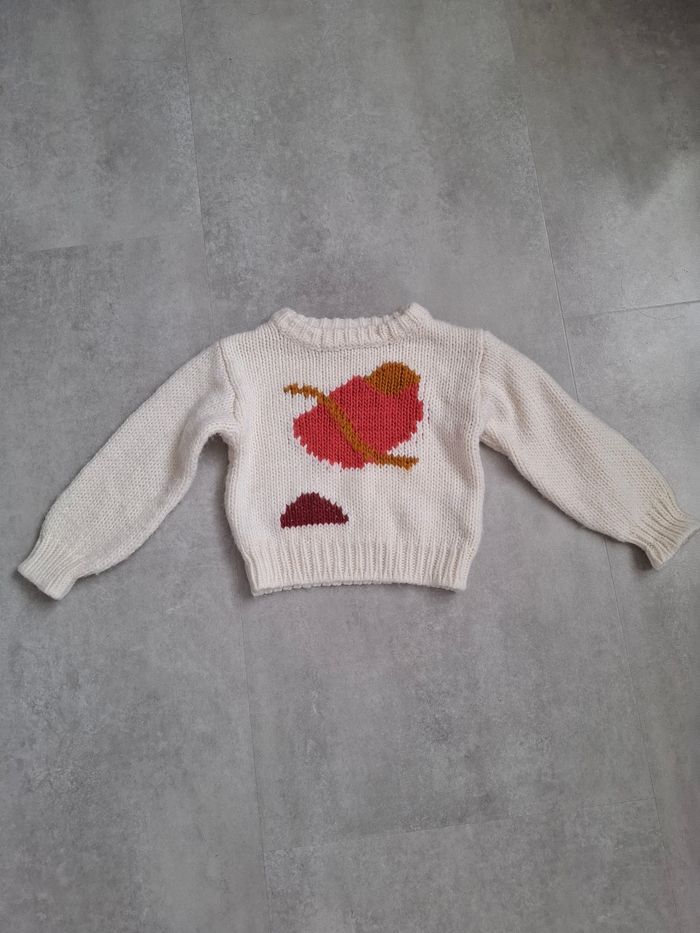 Pull tape à l'oeil 2 ans