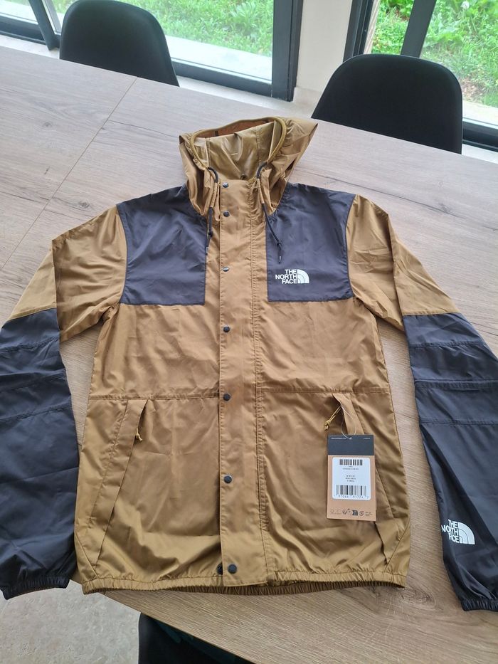 Veste Imperméable The North Face XS Marron Neuve - photo numéro 5