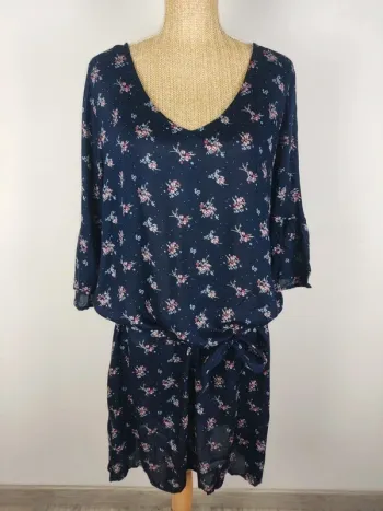 Robe droite mi-longue manches 3/4 évasées bleu nuit ceinture à nouer motif fleuri taille 48 Tissaia
