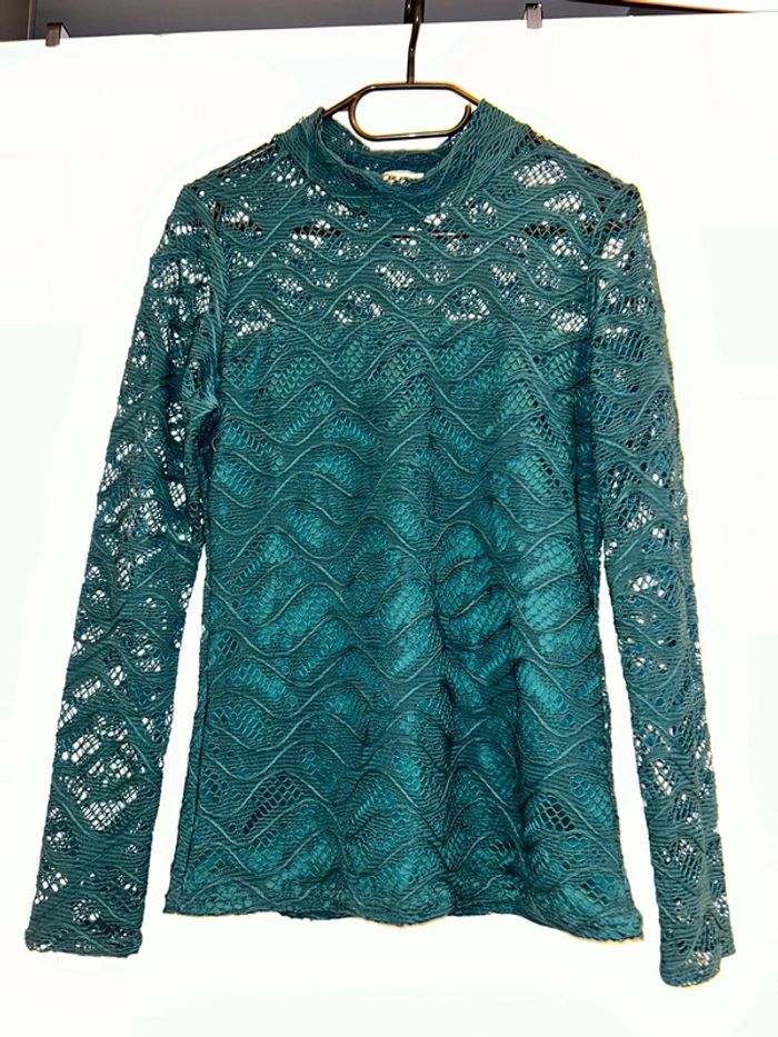 Haut dentelle - photo numéro 2