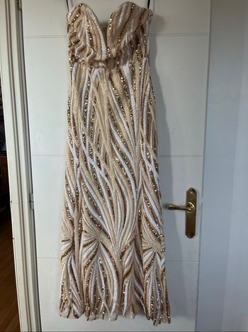 Robe de soirée TFNC London beige sequins