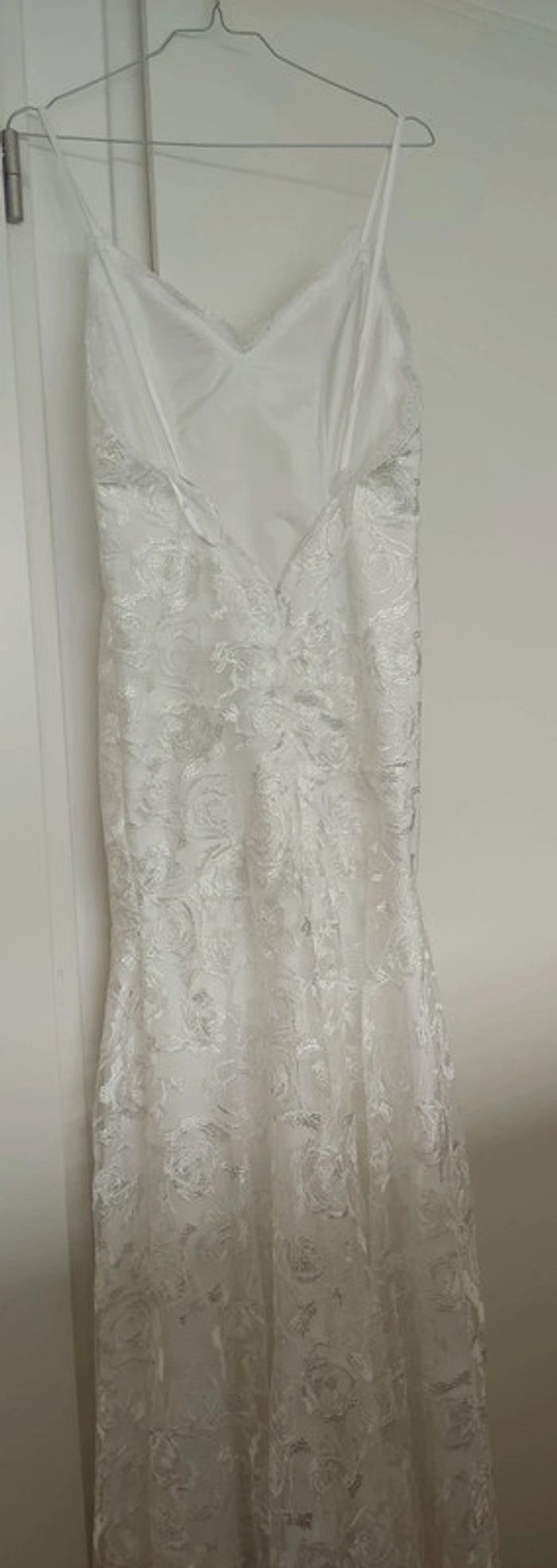 Robe de mariée style sirene dentelle fleurie - photo numéro 5