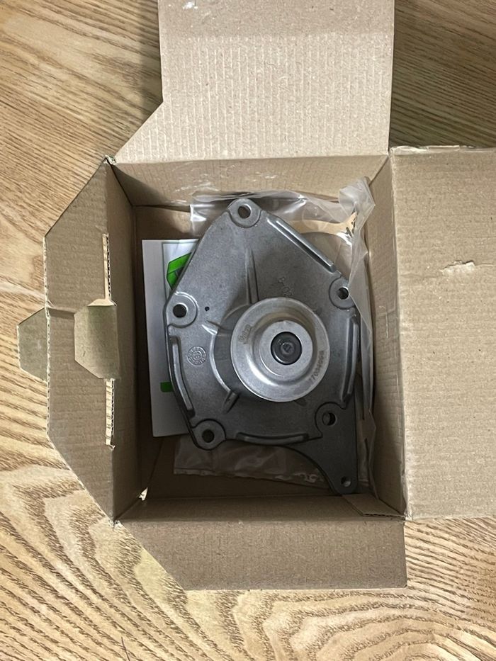 Pompe à eau - photo numéro 2