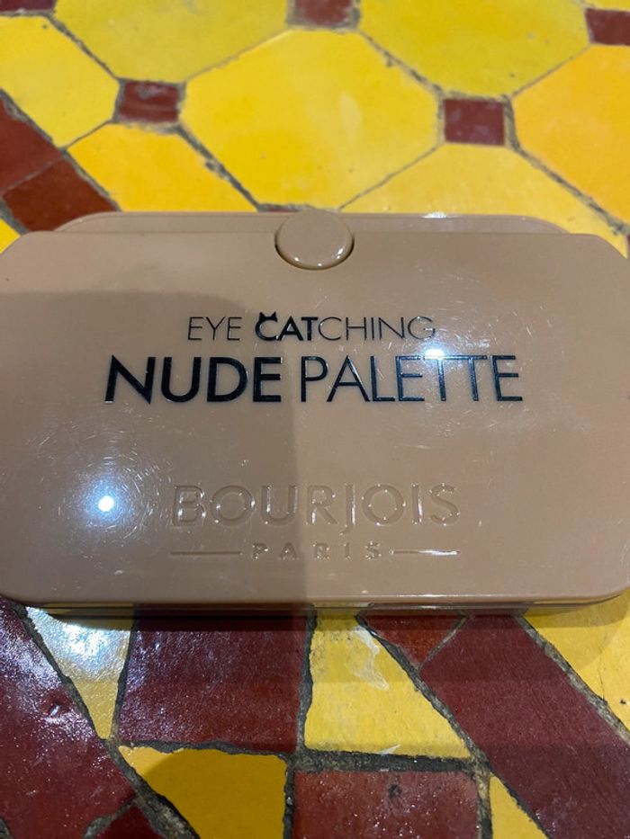 Nude palette