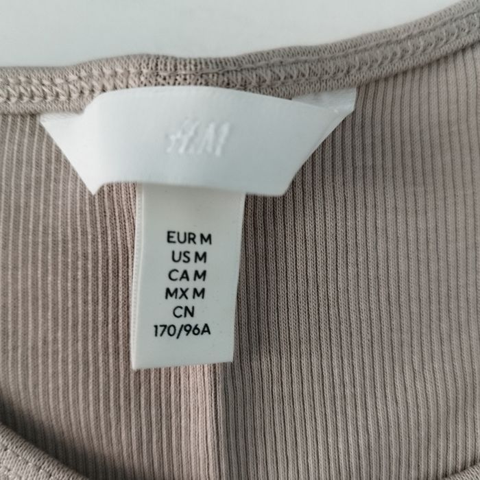 Tee shirt beige uni côtelé - photo numéro 2